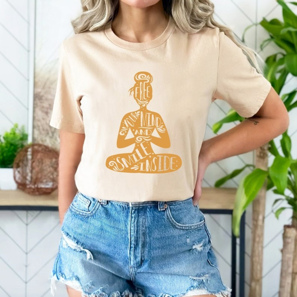Yoga T-Shirt Free Your Mind Po - đánh giá và giá Yoga And Fitness Instructor