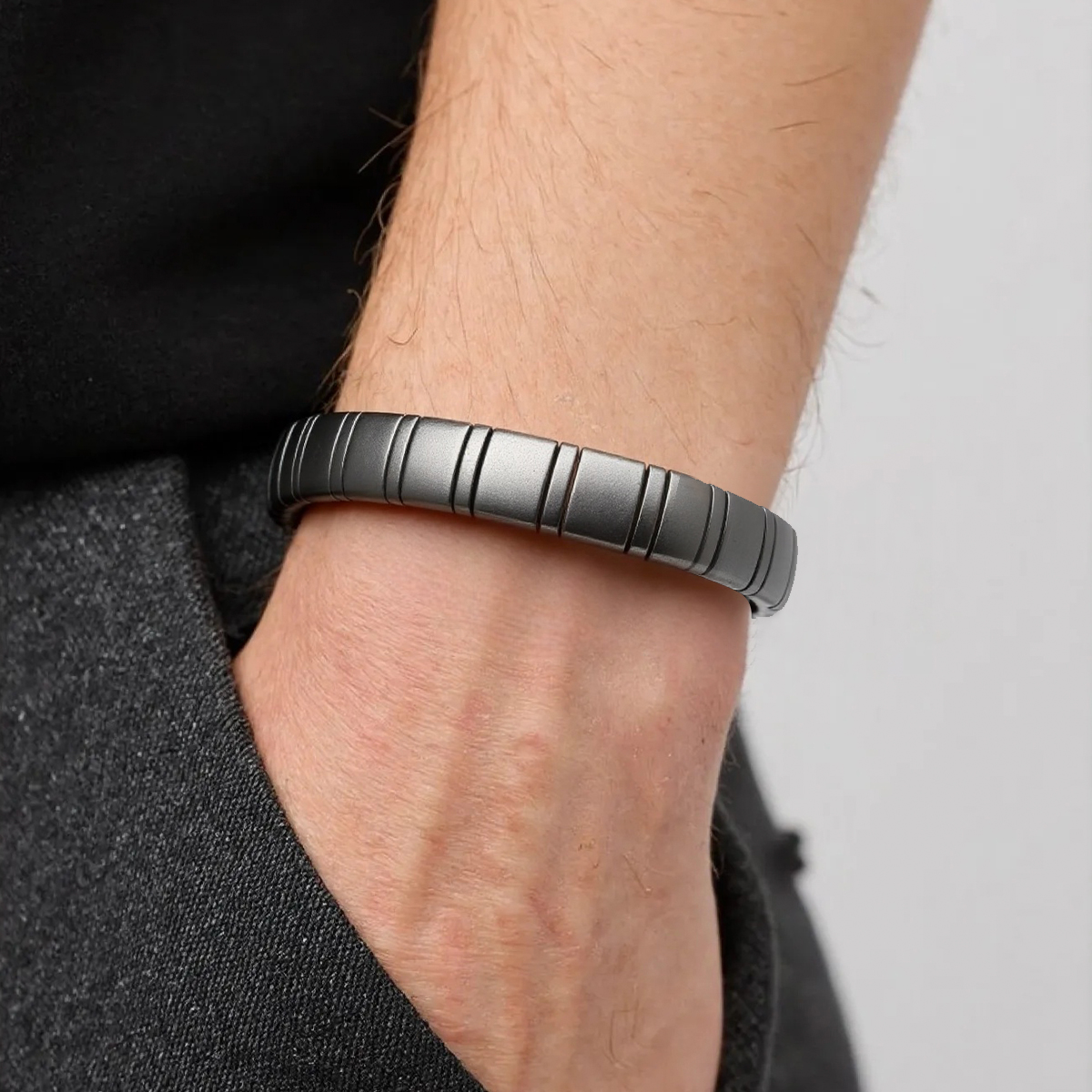 Energy Stone Hematite Bracelet - đánh giá và giá Yoga And Fitness Instructor